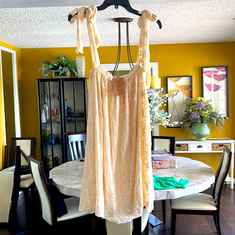 Super cute ivory, flowy sundress!